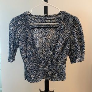 Abercrombie crop top. Floral light blue. XS. Made in India.